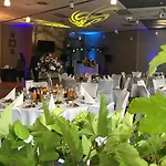 酒店 里纳特酒店 威利兹卡