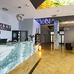 里纳特酒店