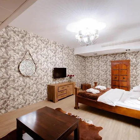Hotel Lenart 4*