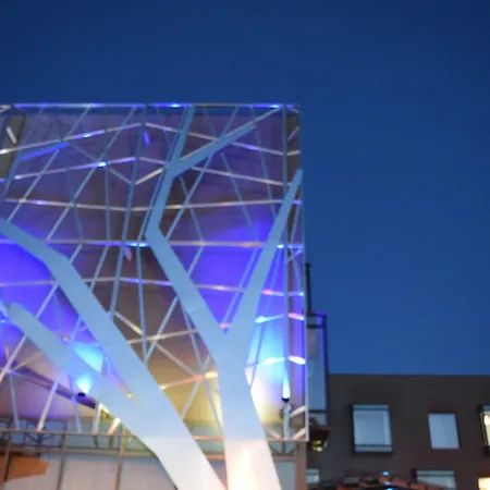 Ξενοδοχείο Lenart 4*